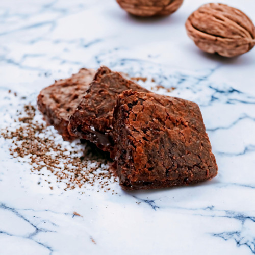 cZA2Z2lfCrT0md6bBuUmWbPYk6gvB8TAcnQ7gRfL Baked Walnut Choco Brownie | Danbro by Mr. Brown - Image 1